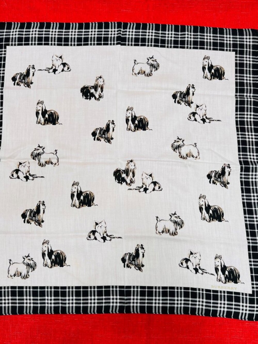 Buberrys Neck-kerchief 19.5" cotton  Ivery gray black dogs printed all over (86 - Picture 6 of 10